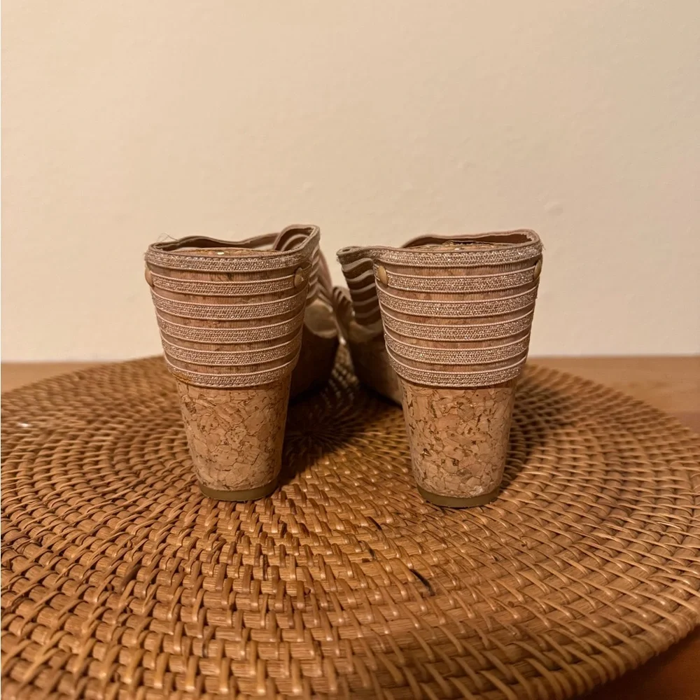 Lucky Brand‎ Tan Glitter Striped Cork Wedge Sandals